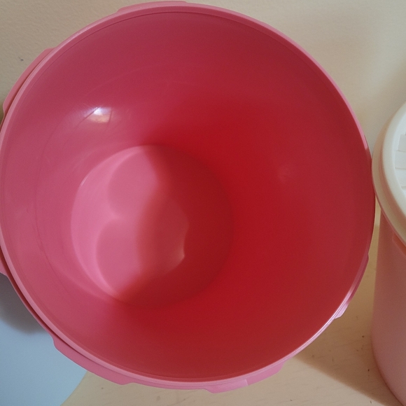 Tupperware Heritage nesting canisters new-ish condition - Picture 5 of 8